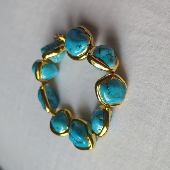 Turquoise bezel nugget bracelet - Picture 1 of 3